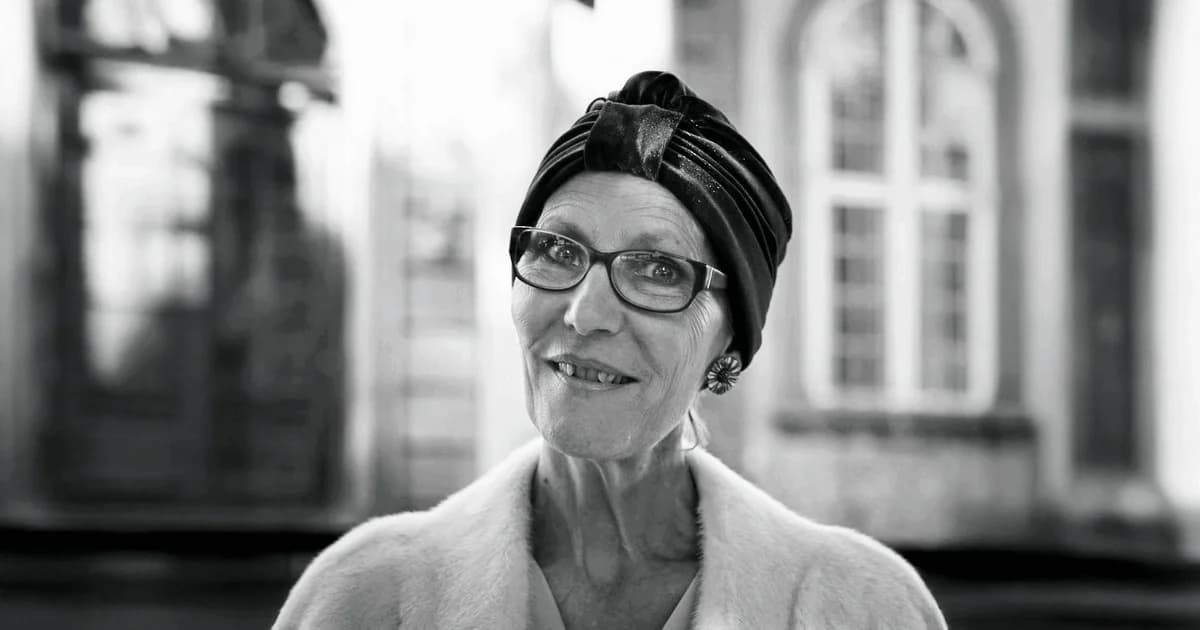 Oplev skuespiller Anne Lilballe i rollen som Karen Blixen