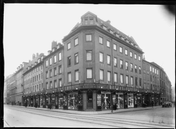 Daells Varehus' historie 1910-1999